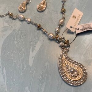 Silver and Gold Paisley Jewelry Set with pearls.